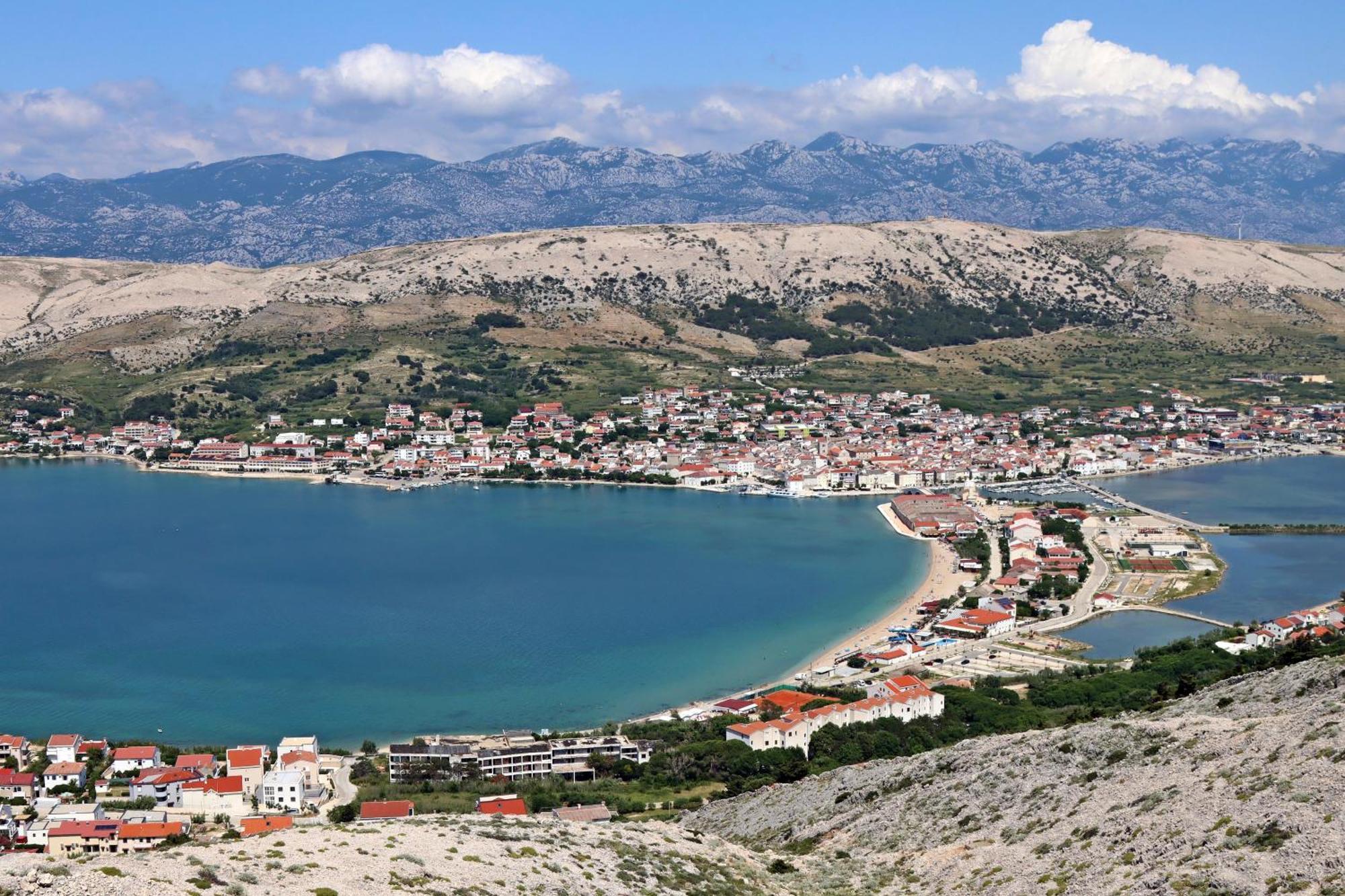 Apartments By The Sea Pag - 16100 Pag Town Exterior photo